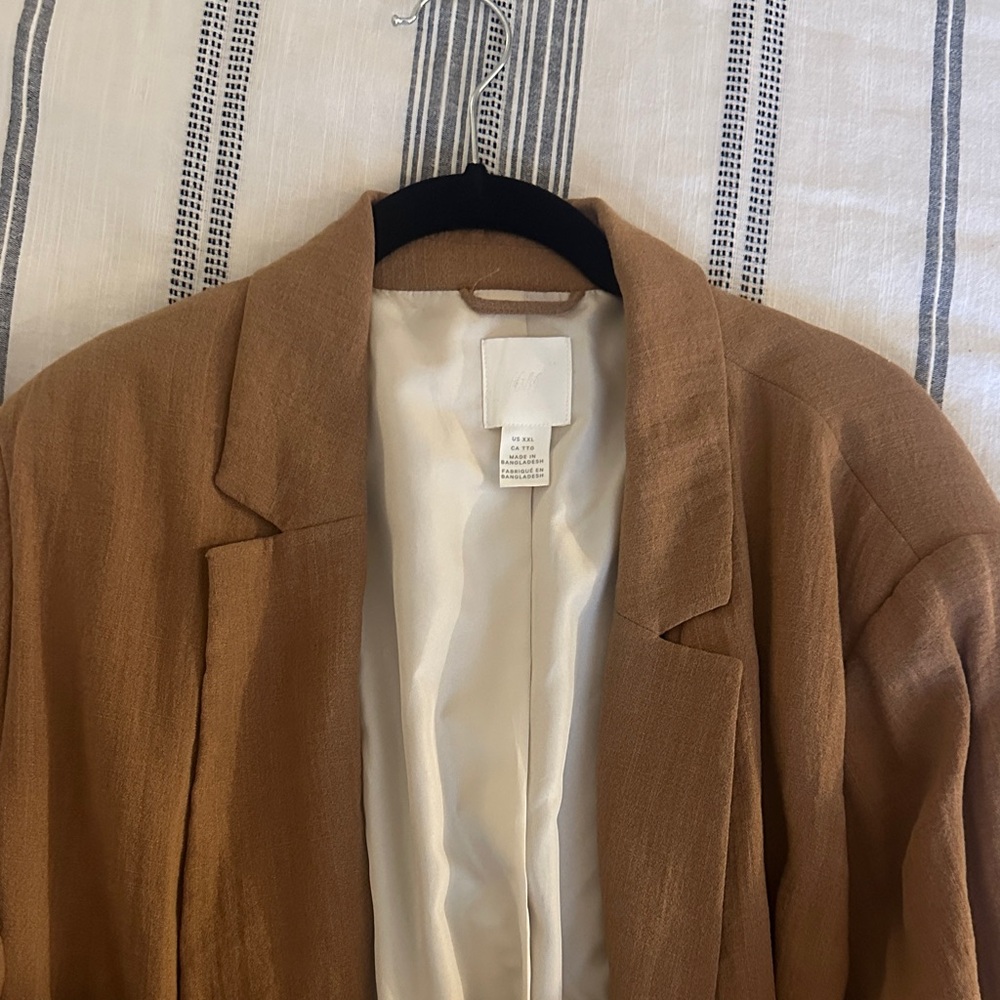 H&M Tan Blazer with Cream Lining